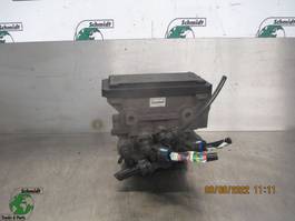 Volvo 21122035 FH FM FMX EBS Modulator