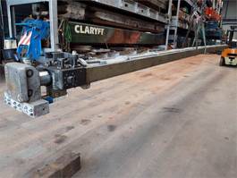 Liebherr LTM 1070-4.2 telescopic cylinder single