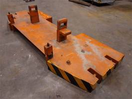 Terex Demag Demag AC 155 counterweight 1,9 ton