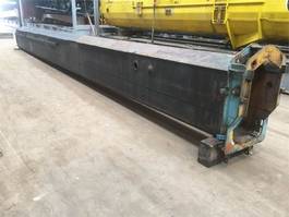 Liebherr LT 1090 telescopic section 2