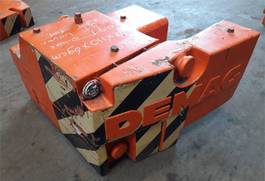 Terex Demag Demag AC 205 2.6 ton counterweight (0.7/1.9 ton)