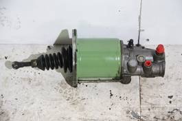 Knorr-Bremse Drivetrain & Transmission Koppelingspomp Iveco Used