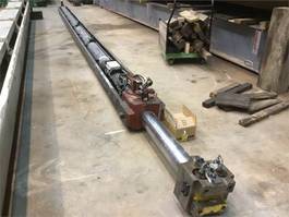Grove GMK 4075 Telescopic boom cylinder