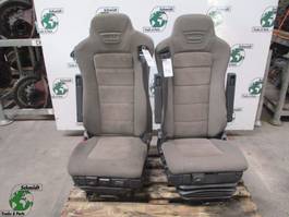 Iveco 5801428818 // 5801389347 LUCHTGEVEERDE STOELEN SET HI WAY