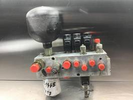 Liebherr Liebherr - Oil Pilot. Valve