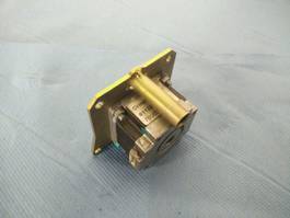 Crown ESR4500