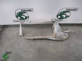 DAF 1400505 KOPLAMP HOUDER RECHTS DAF LF 45 EURO 5
