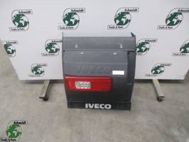 Iveco 5802240292  41299389 / 41299388 LINKS SPATBORD MET LED LAMP S WAY 2021