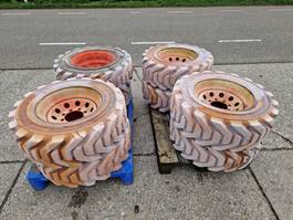 Overige Outrigger volrubber non marking hoogwerkerbanden