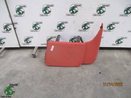 Iveco 504153423 504153418 // R+L  SPOILER DEEL STRALIS EURO 5