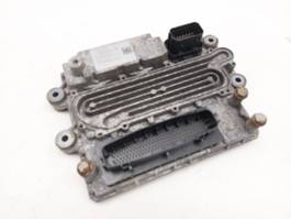 Mercedes-Benz Actros computer motormanagement A0434481935 A4704460035 A0014466235