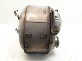 DAF 106 XF roetfilter 1933421 A034V850 A030C517 A045F872 50640152 20160304