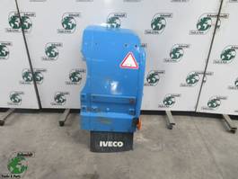 Iveco 504090862//61 RECHTS  SPATBORD HI WAY EURO 6
