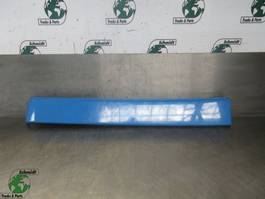 Iveco 504185422 ZIJPANEEL HI WAY EURO 6