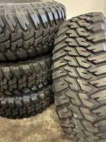 Goodyear 37x12.50R16.5 LT Goodyear Wrangler MT/R M+S like new with wheel