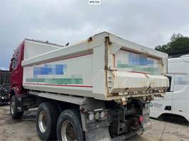 Istrail tipping box w/ tipping frame