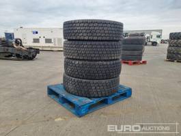 Jungheinrich BOSS 305/70rR-22.5 Tyre (4 of)