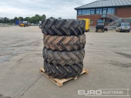 BKT 15.5/80-24 Tyre (4 of)