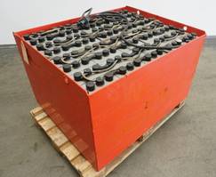 GRUMA 80 Volt 5 PzS 625 Ah