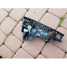 Подставка ручки левый перед audi q3 8u0837885