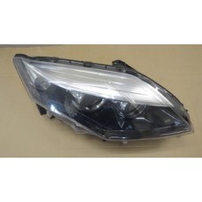 Фара правый перед renault laguna iii 260107534r