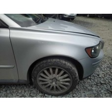 Крыло правый перед volvo s40 ii v50 04- 08 426/ 26