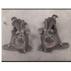 Поворотный кулак передняя левая audi rs3 8v0407257a