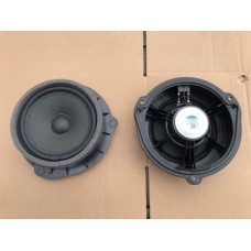 Audi q5 80a громкоговоритель bang& olufsen 80a035411a