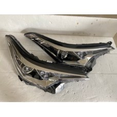 Фара светодиод/ led правая toyota c- hr 81130- f4031- 00