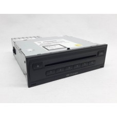 Audi a1 s1 чейнджер cd changer 8x0035110