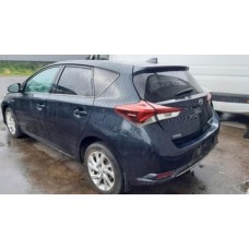 Toyota auris ii 12 18 хэтчбек крышка багажника задний 1h2 стекол