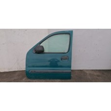 Renault kangoo и 98- дверь передние левое