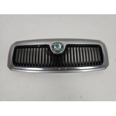 Skoda fabia и 6y0853668b решетка комплектная оригинал 9202