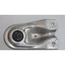 Опора коробки правая 4f0399542a audi a6 rs6 c6