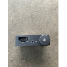 Range rover velar разъем гнездо port usb fk72- 19c166- bd