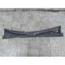 Toyota camry vi 01- 06 накладка под лобовое стекло 55708- 06030