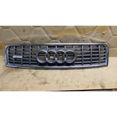 Решетка радиатора s- line audi s4 a4 b6 8e0853651d ориг..