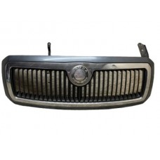 Решетка радиатора решетка skoda fabia и рестайлинг 9901 99- 08r