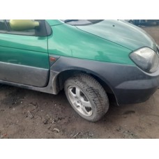 Renault scénic rx4 2000r код цвете nv901blotnik