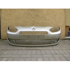 Renault fluence 09- бампер передний