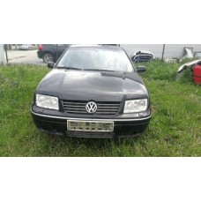 Капот покрытие двигателя volkswagen bora 98- 05