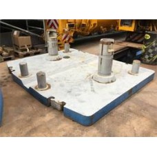 Liebherr LTM 1250-6.1 counterweight base 10,0 ton