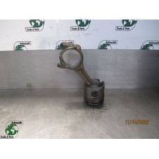 Mercedes-Benz A 936 030 06 07//0817//A 936 030 04 20 // 01 20 ZUIGERS EN DRIJFSTANG  OM 936LA EURO 6